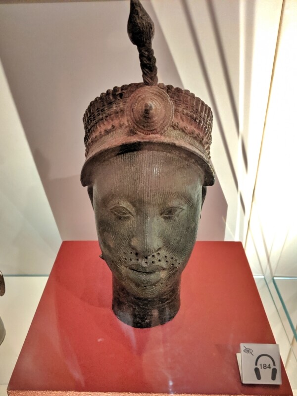 大英博物館 イフェの頭部