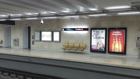 リスボン空港 地下鉄