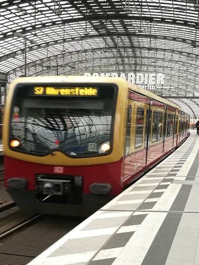 ベルリン s-bahn 近郊電車