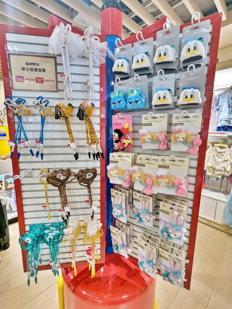saaakihoo☆香港ディズニーランド商品 香港国際空港のショップで買える香港ディズニーランドお土産