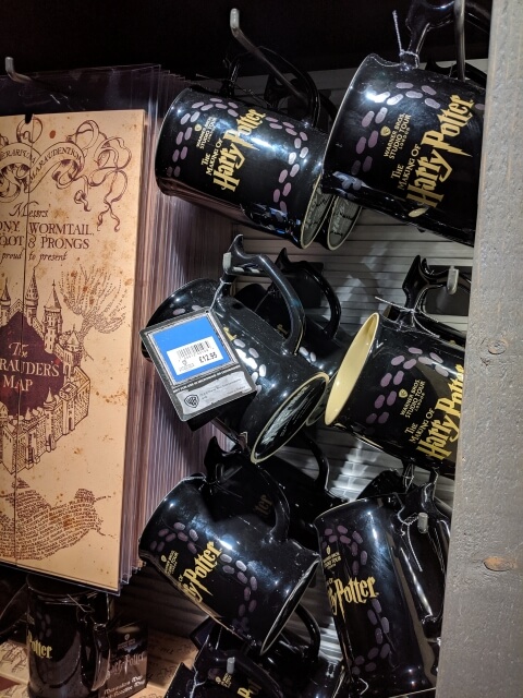 ロンドン ハリーポッター ワーナー・ブラザーズ スタジオ・ツアー グッズ グッズ ショップ お土産 THE MAKING OF Harry Potter マグカップ(黒) 