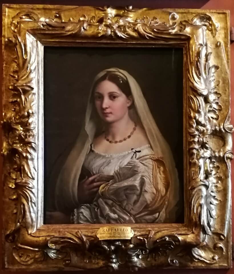 ピッティ宮殿 パラティーナ美術館  ヴェールを被る婦人の肖像