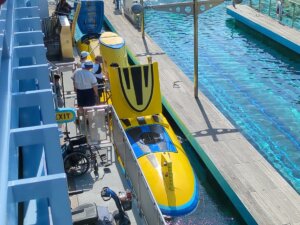 Finding Nemo Submarine Voyage