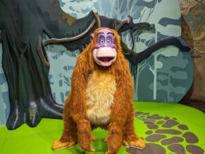 Meet Disney Jungle Characters at Happy Circle