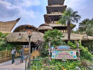 The Enchanted Tiki Room: Stitch Presents 