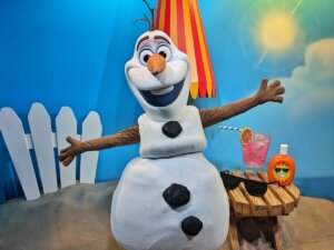 Meet Olaf at Celebrity Spotlight