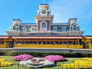 Walt Disney World Railroad - Main Street, U.S.A.