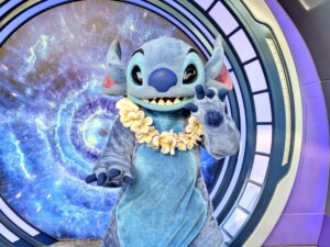 Meet the Friends from Lilo & Stitch at Galaxy Gathering